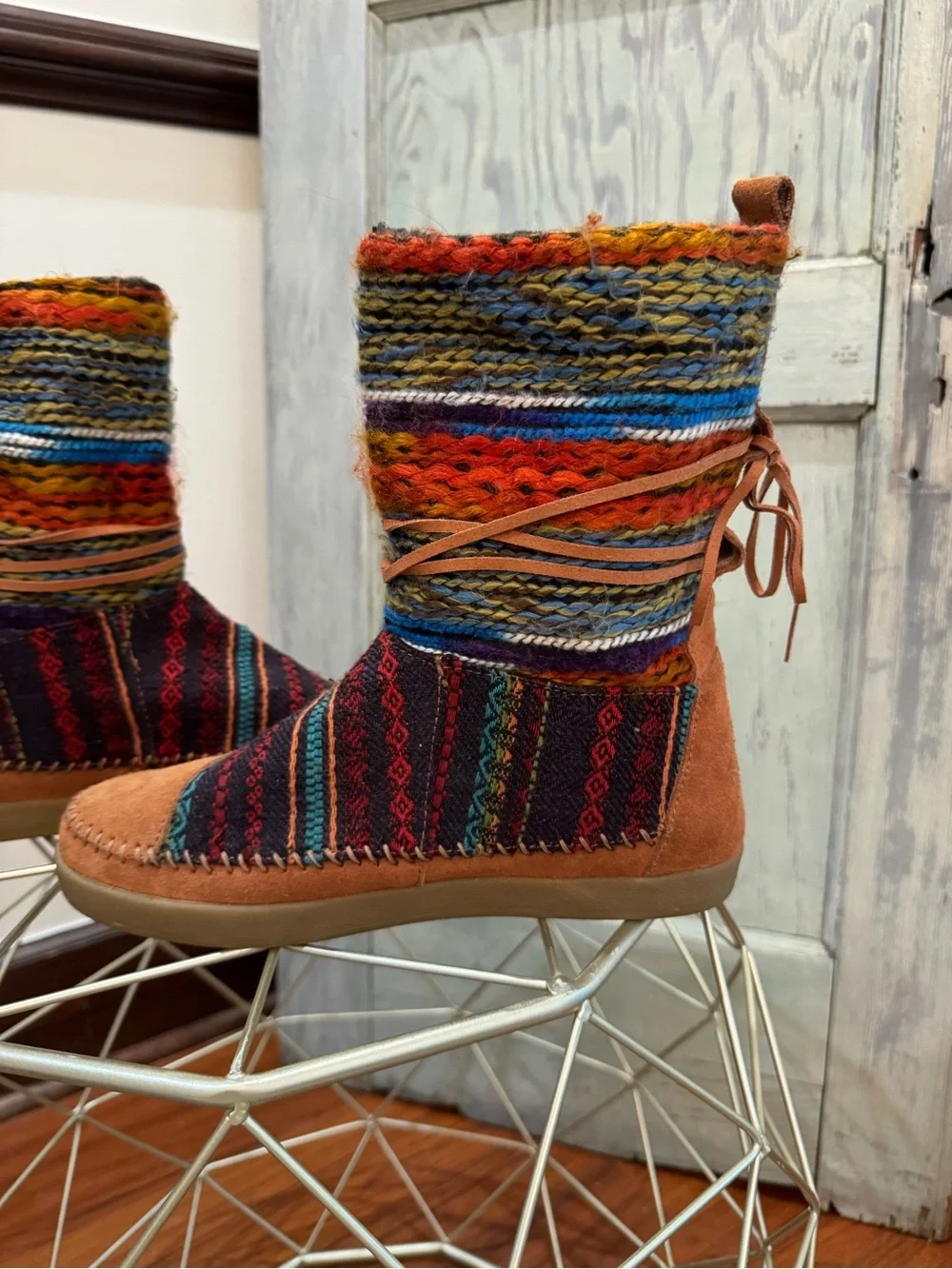 TOMS Brown Suede Nepal Boots 8.5 Colorful boho western native